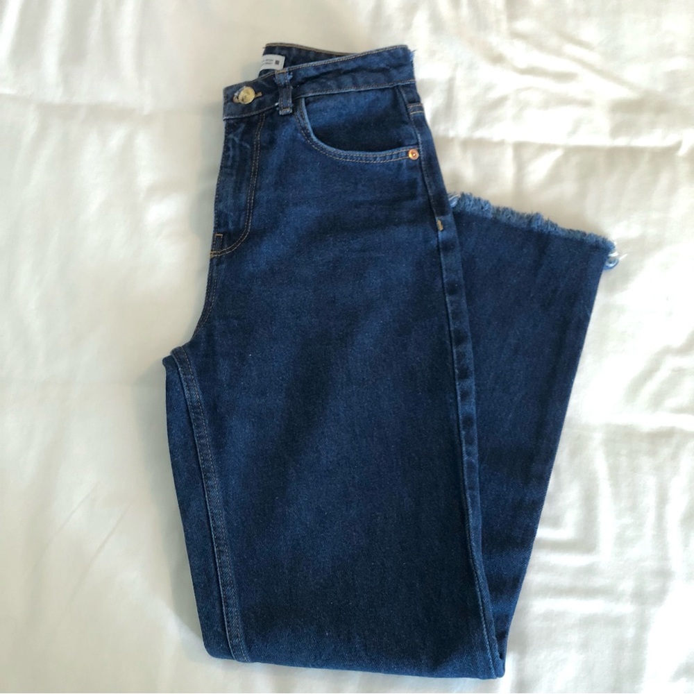 ZARA | Straight Cut Raw Edge Jeans
